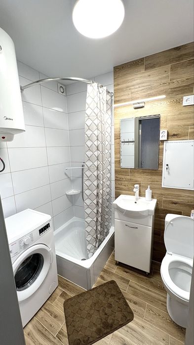 Оренда Здам ПОДОБОВО квартиру  /Аренда Сдам ПОСУТОЧНО квартиру