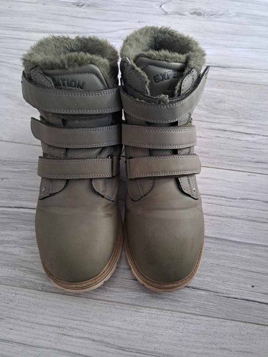 Ocieplane kozaki dla chłopca