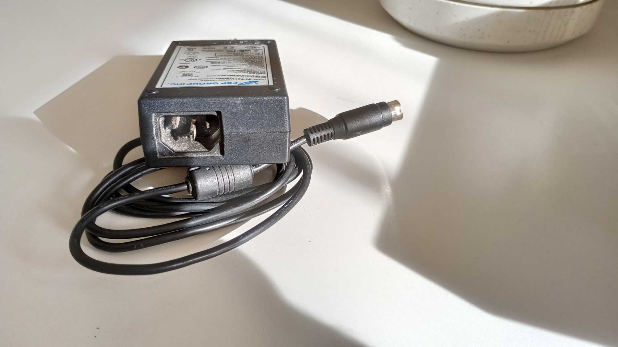zasilacz 12v 5a (60W )