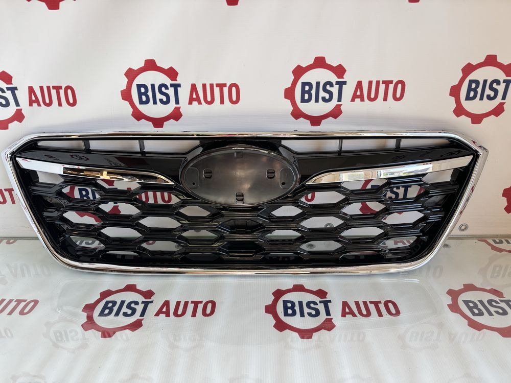 Решітка радіатора Subaru Outback SPORT чорн+хром 2019-2022 J1010AN010