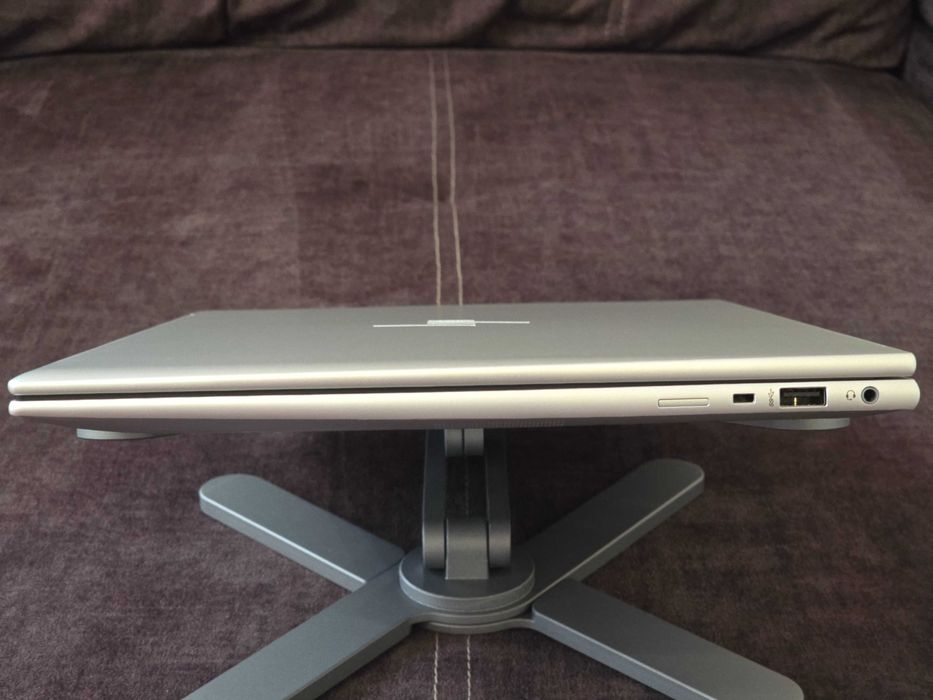 HP EliteBook 860 G10 (16" IPS FHD+/ i7-1360p/ 16 DDR5/ 512 NVMe)