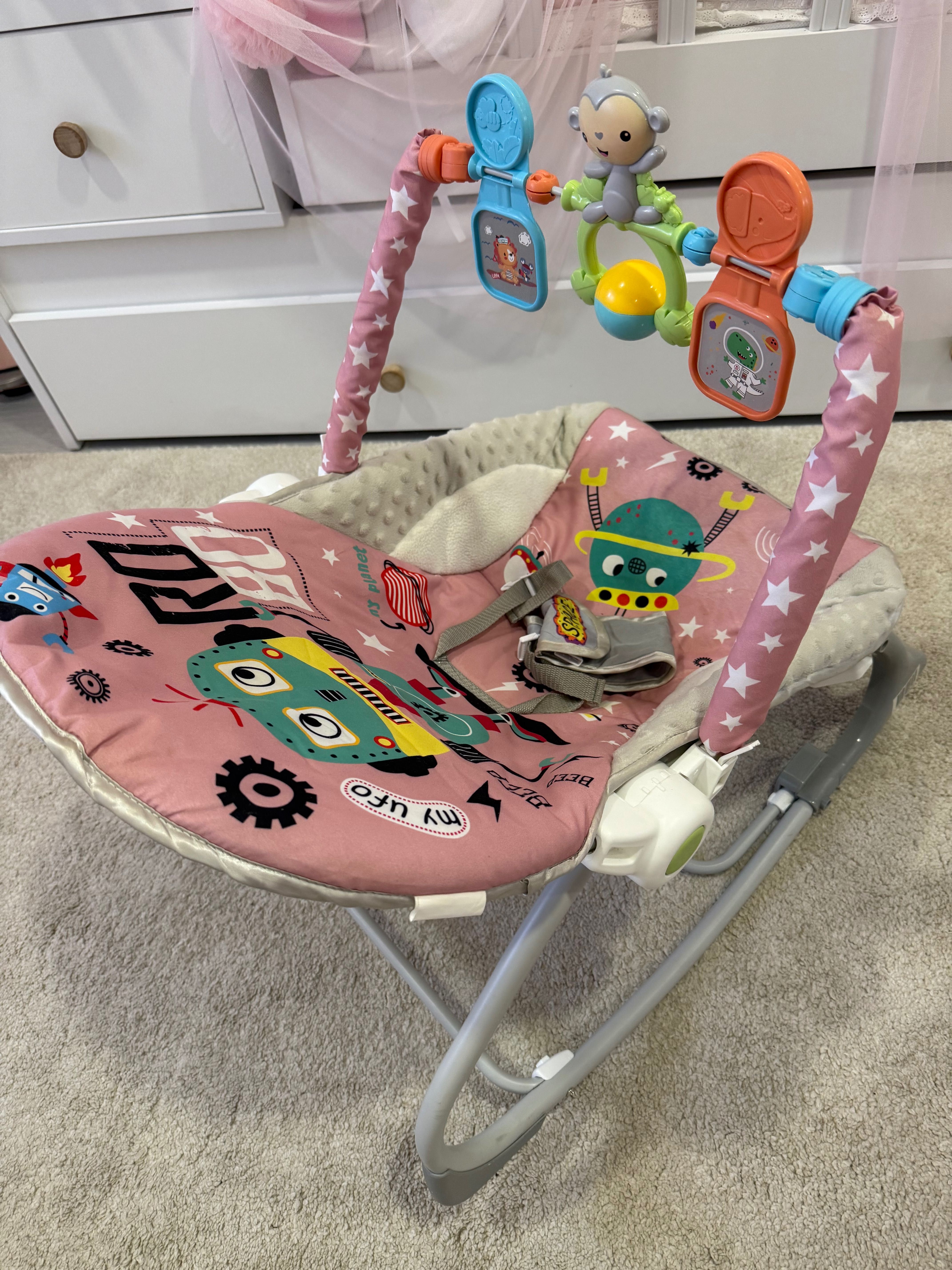 Vendo cadeira interativa para bebê conservada