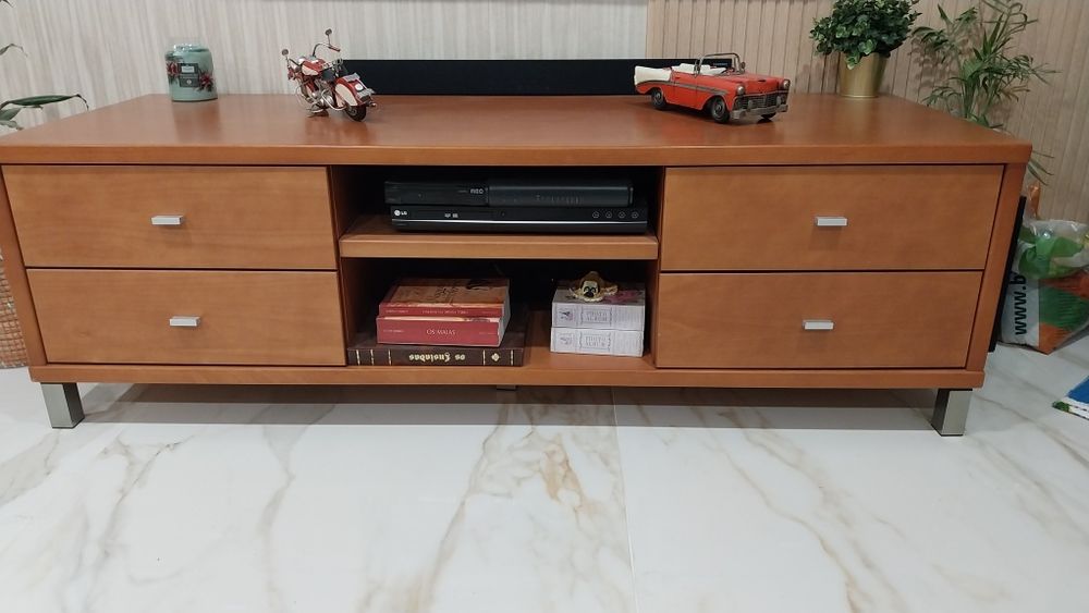 Móvel de TV Cerejeira