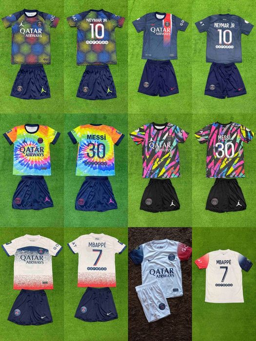 Футбольна форма (дитячі та підліткова)