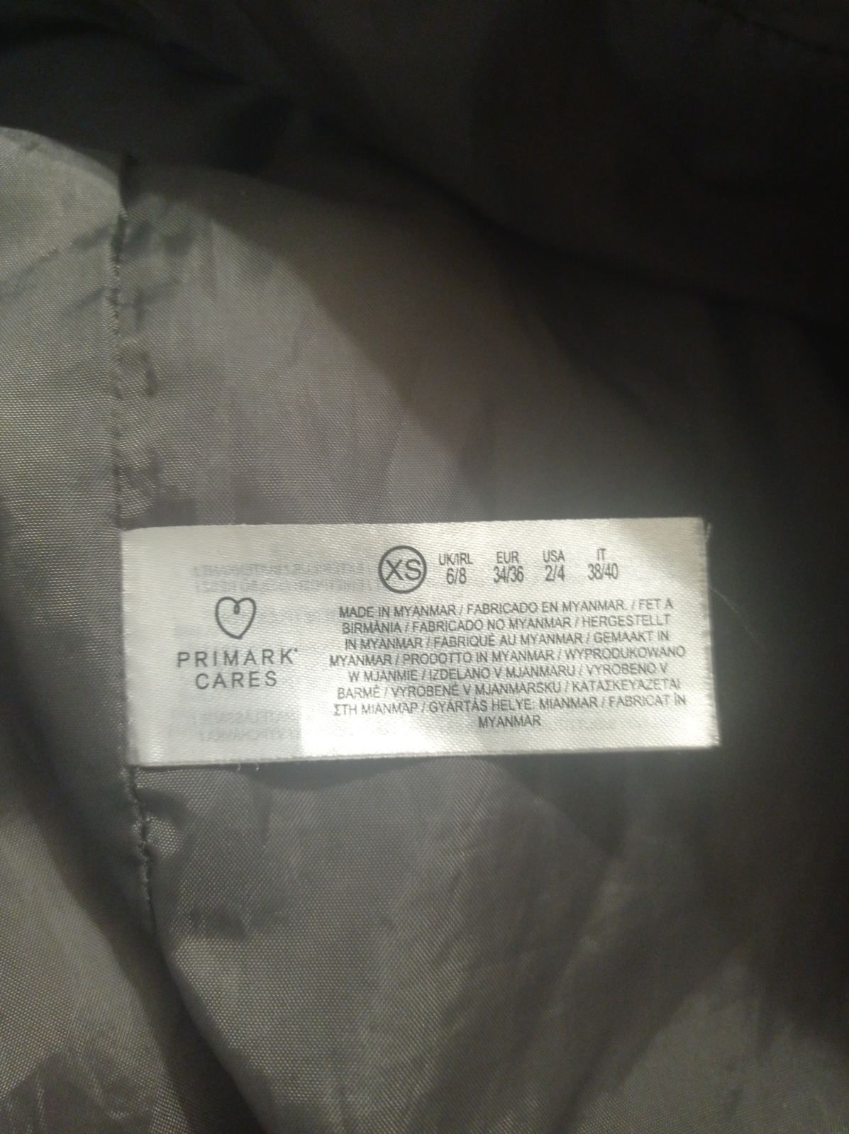 Удлинённая жилетка бренда PRIMARK