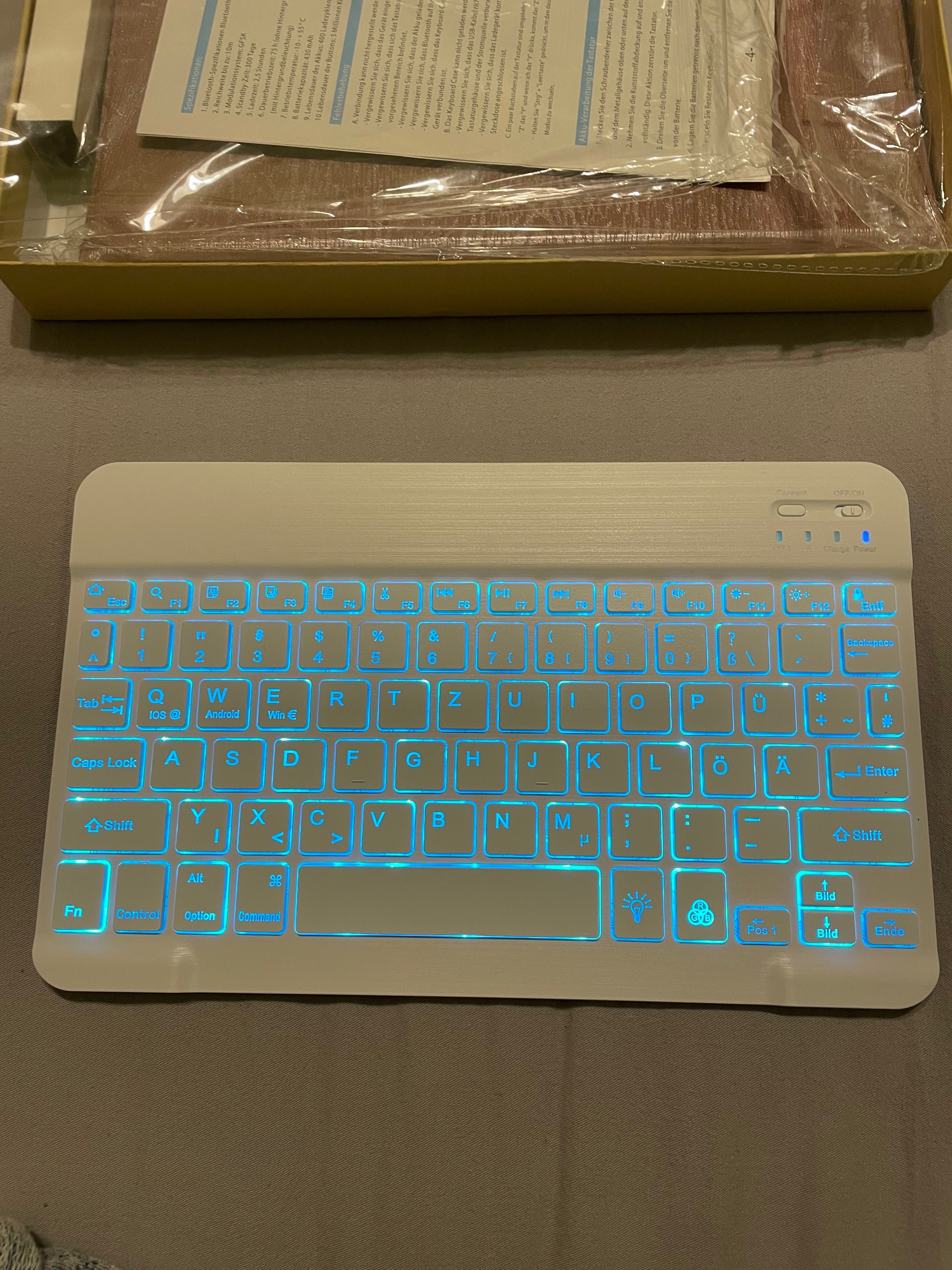 Klawiatura Bluetooth. Do laptopa. Do tableta.