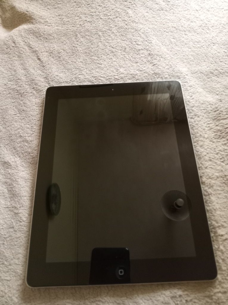 Продам ipad 4 (a1458) в идеальном состоянии