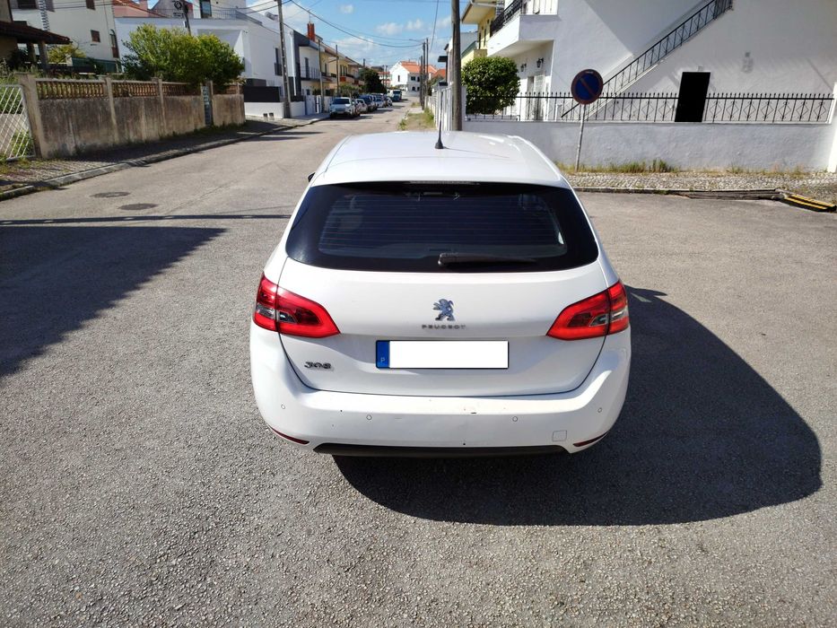 Peugeot 308  SW1.5 HDI.cx6.120cv