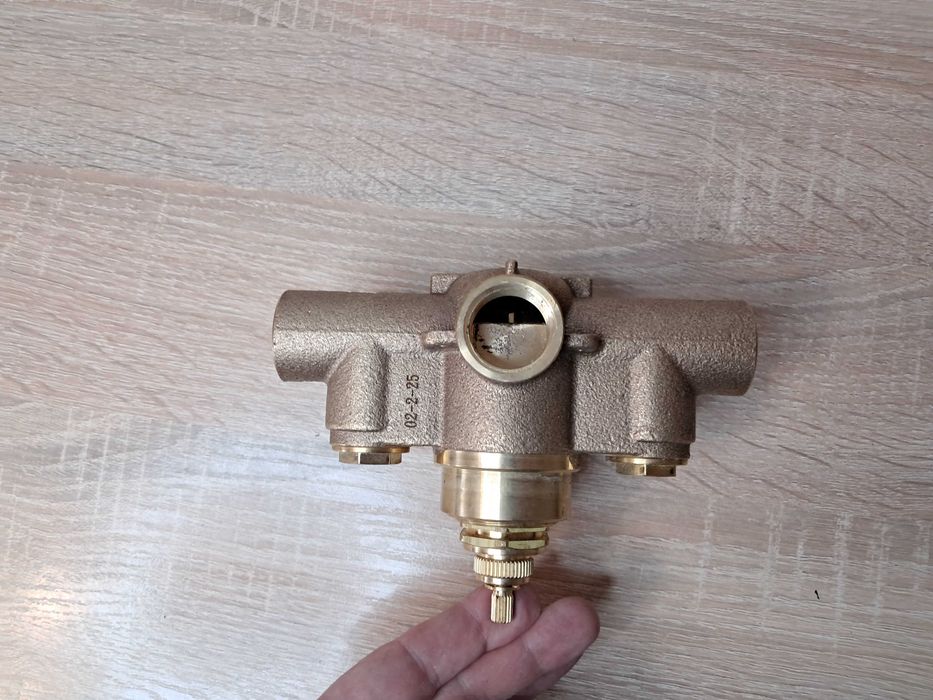 Термостатичний змішувач Signature Hardware 6006 3/4" для душу і ванни