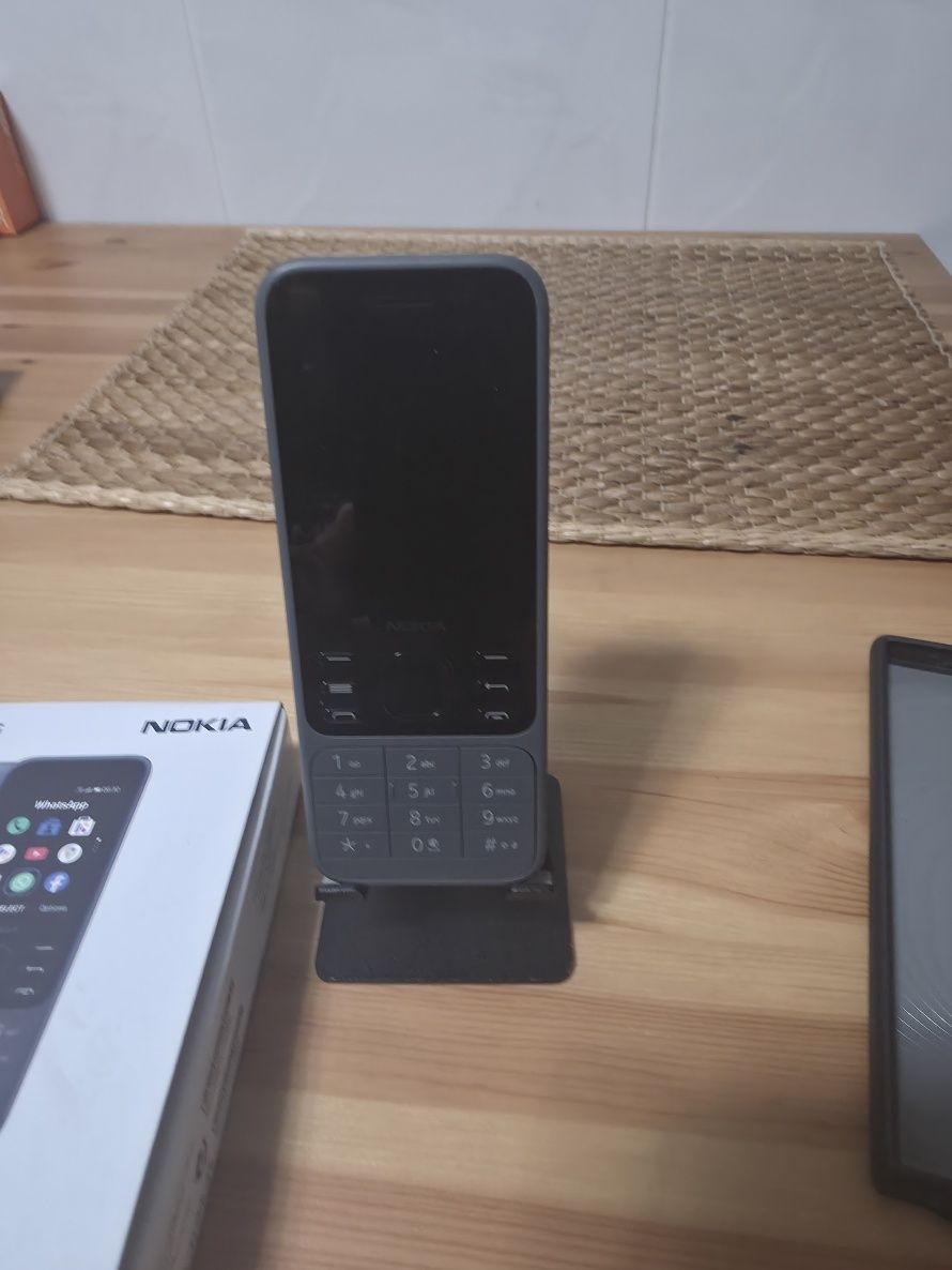Telemóvel Nokia 6300 4G