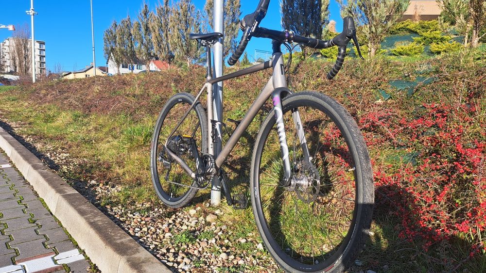 Gravel Rondo Ruut Al1, napęd 1-11, rozm L, kolor tytan, bdb stan