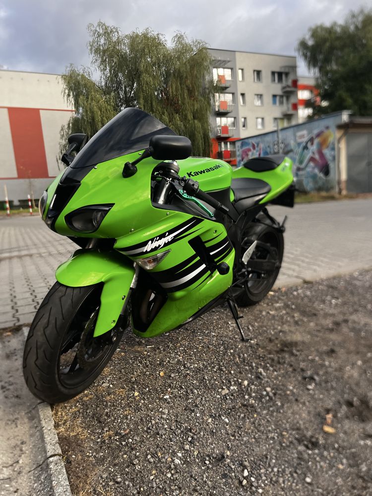 Kawasaki zx6r  600 125 km Ninja 2007 32tys.