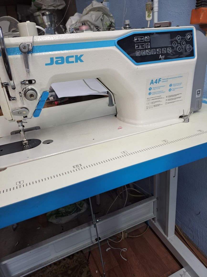 Sprzedam stębnówka i overlock