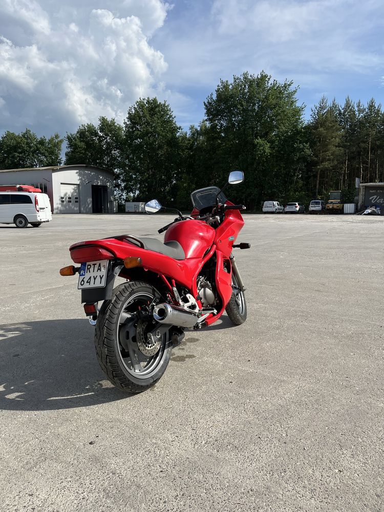 YAMAHA XJ 600S w bardzo dobrym stanie Przebieg 23 000km