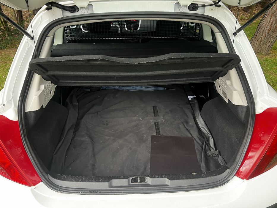 Peugeot 207 van 1.4 hdi