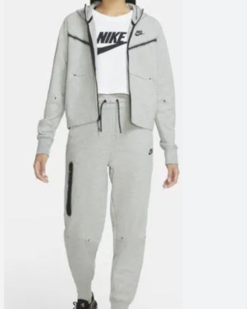 Dres damski Nike  L