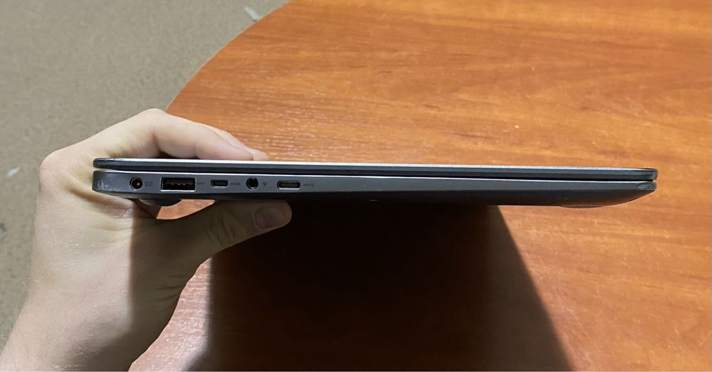 Ноутбук Asus UX430U 14" 8GB RAM/128GB SDD/ i5-7200! N2661