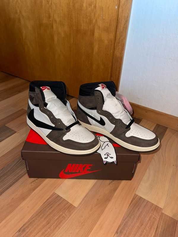 Jordan 1 Retro High OG SP Travis Scott Mocha 43