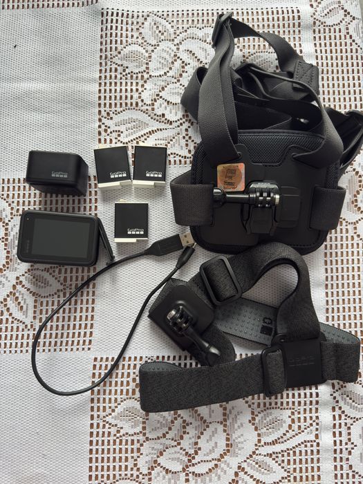 GoPro HERO 11 Black + Duży Zestaw Akcesoriów