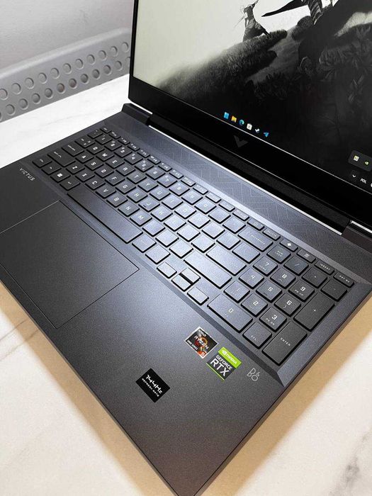 Laptop gamingowy HP Victus 16 Ryzen 5/16GB/512 RTX3050Ti stan idealny