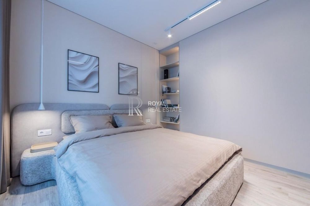 Продаж квартири Київ 2к 43м2 ЖК Новопечерська Вежа вул Михайла Бойчука