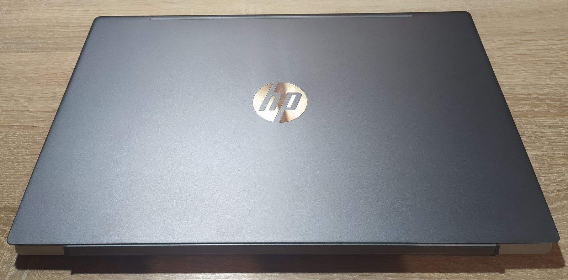 HP Pavilion 15-cs3675nd intel i7-1065G7 8GB DDR4 512SSD MX250 2GB