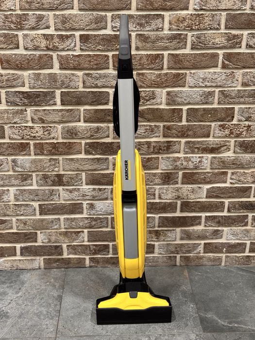 Миючий пилосос Karcher FC 5 Cordless