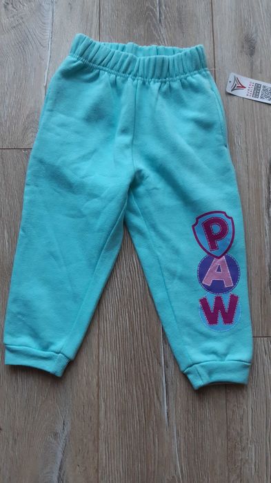 Nowe spodnie dresowe dziewczęce 98 / 104 Nickelodeon Psi Patrol