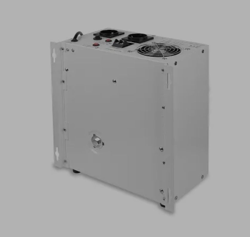 Гібридний сонячний інвертор Volt Polska SINUS PRO 1000 S 12/230V