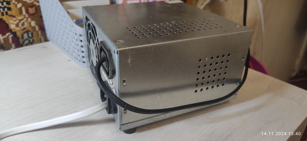 Зарядний пристрій для авто 0-21v, 10A