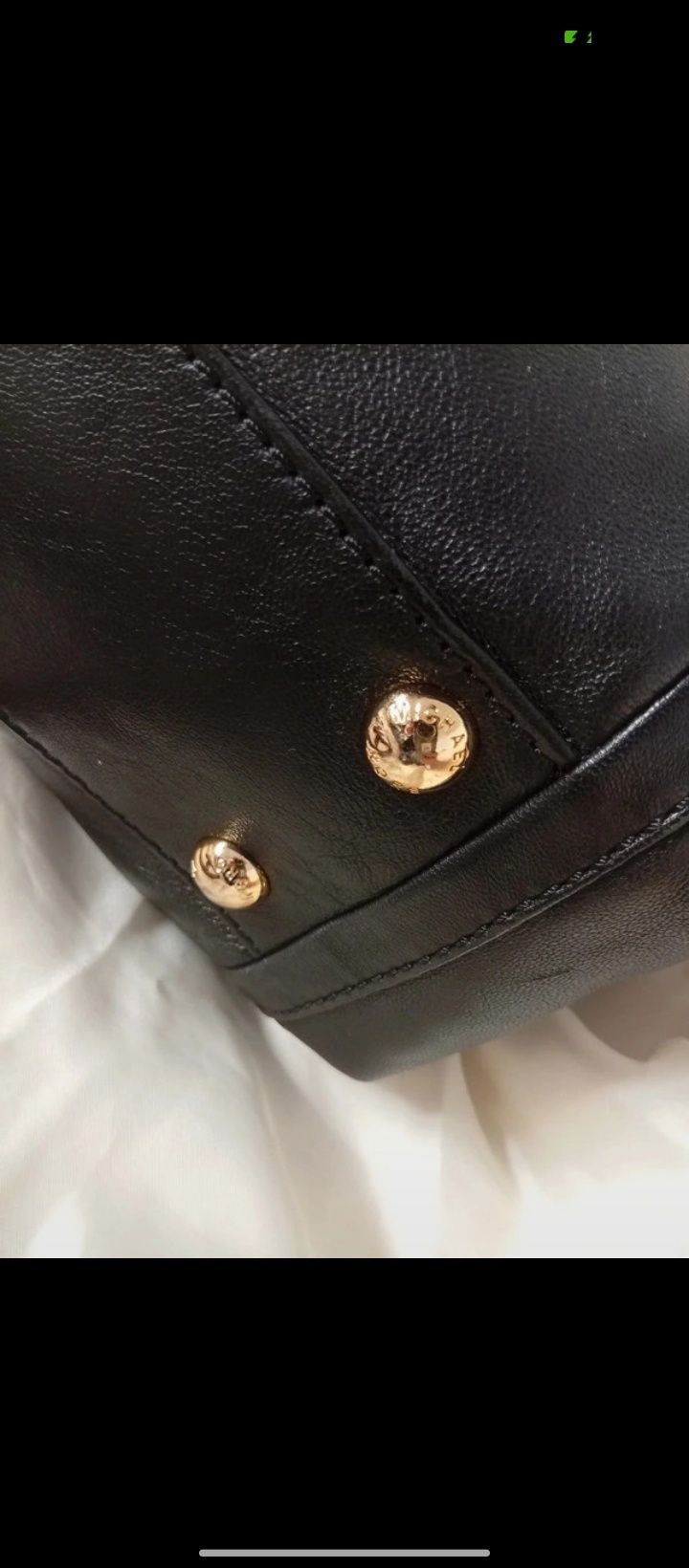 Michael Kors Bolsa Mala em Pele Preta com hardware dourada