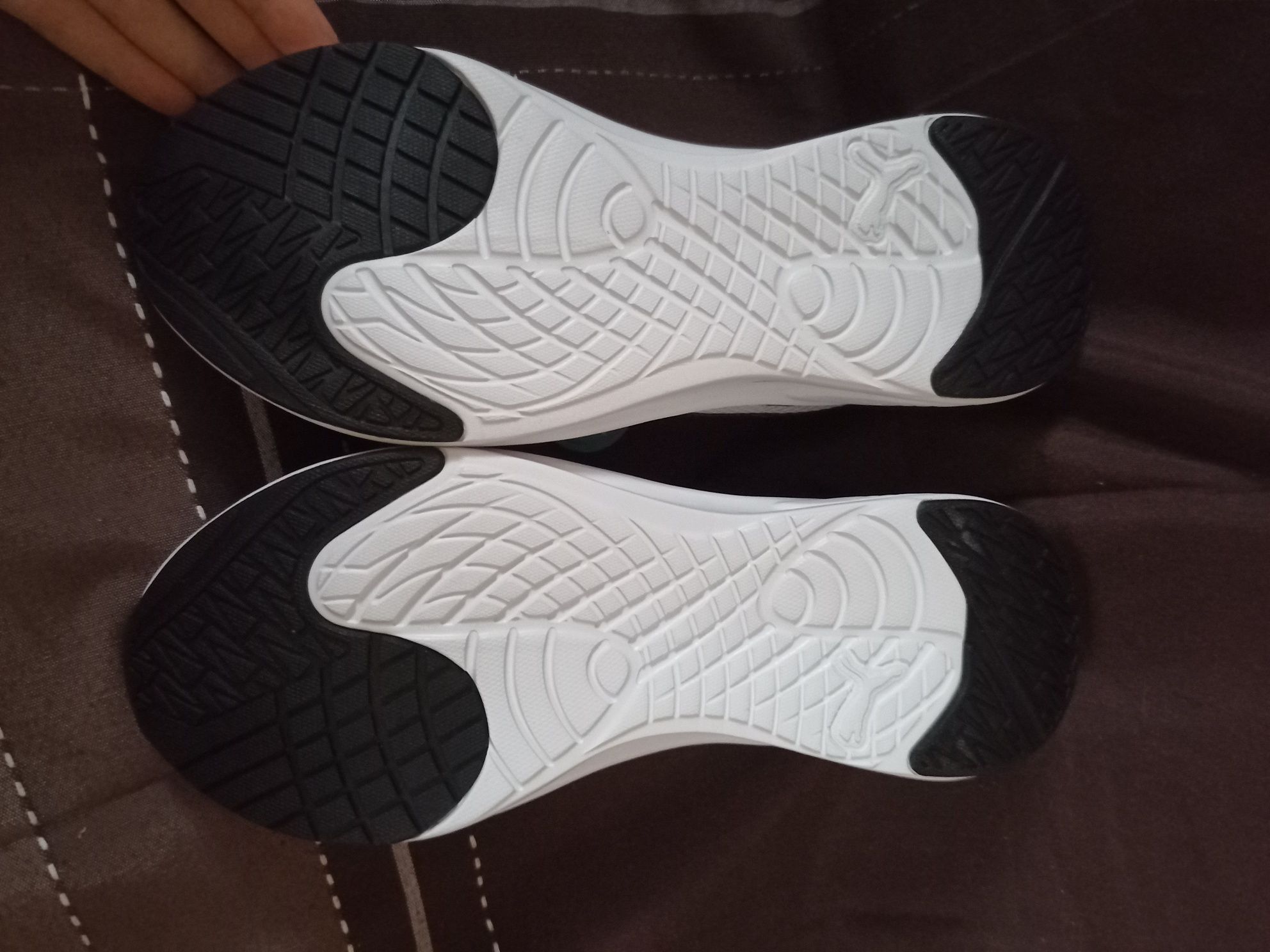 Nowe buty puma running scorch 42, 5 wkładka 27,5 cm