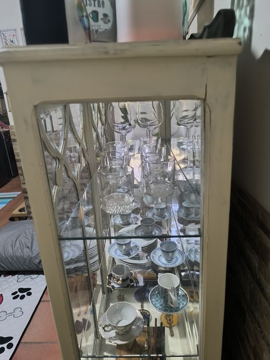 Cristaleira / Lacada Vitrine