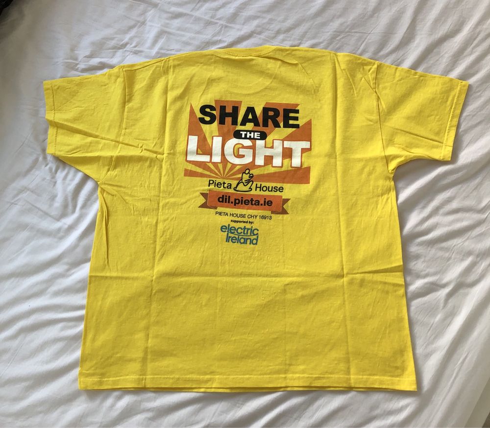 Koszulka vintage darkness into light pieta house depression share the