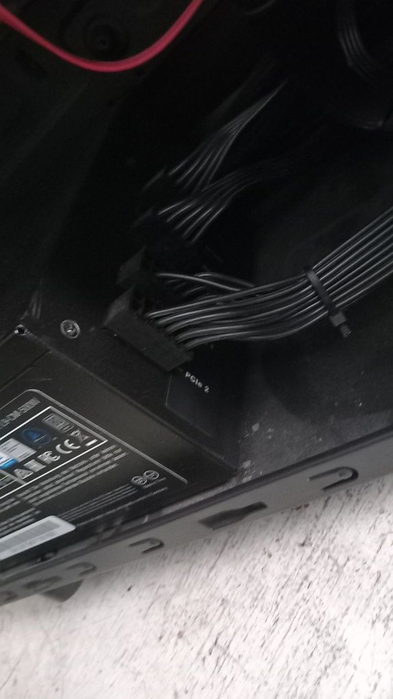 Sprzedam komputer i5  3570 16gb ddr 3 gtx 670  ssd