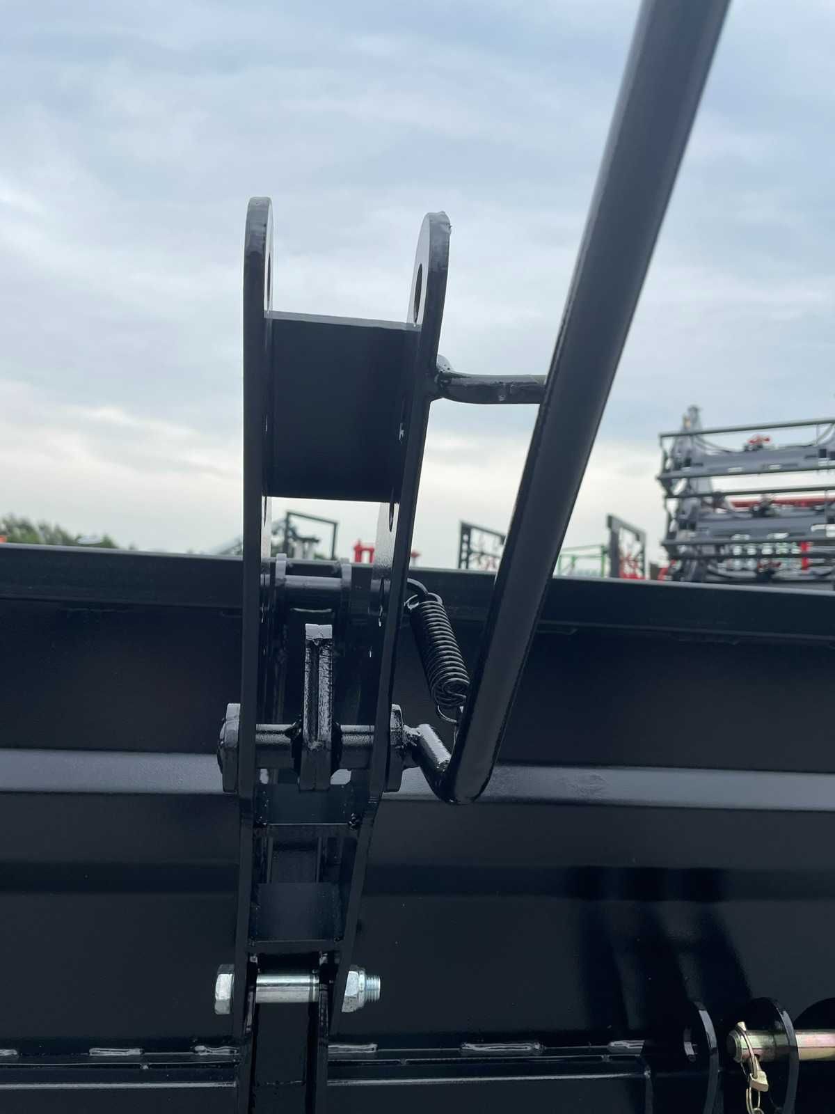 Skrzynia transportowa ładunkowa do tuza do ciągnika 1.65m 1.85m 2.10 m