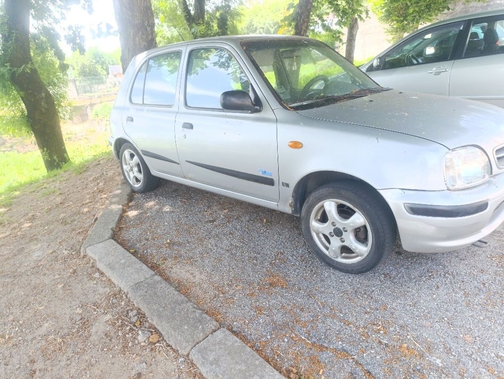 Nissan Micra K11