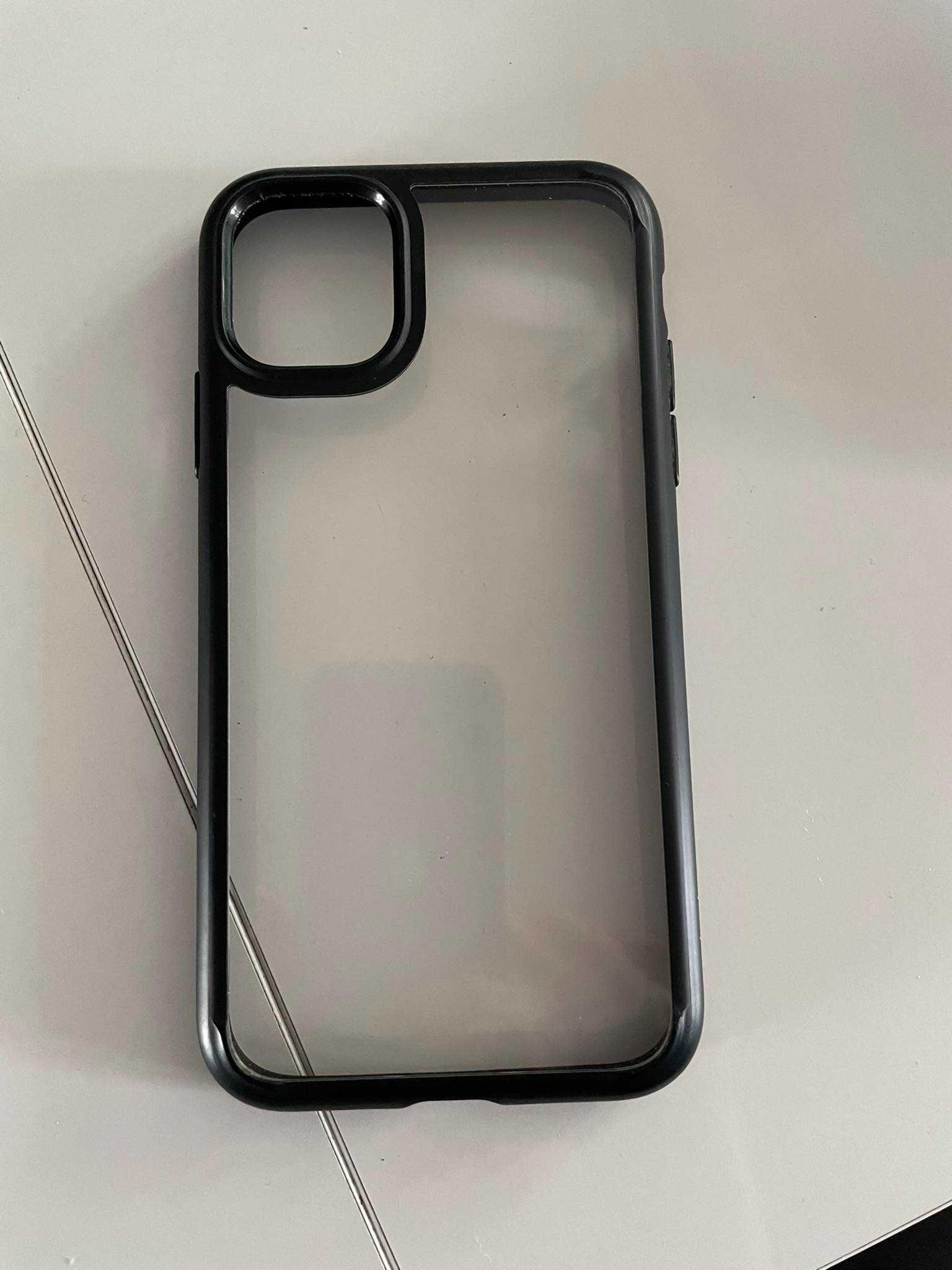 iPhone 11 biały-