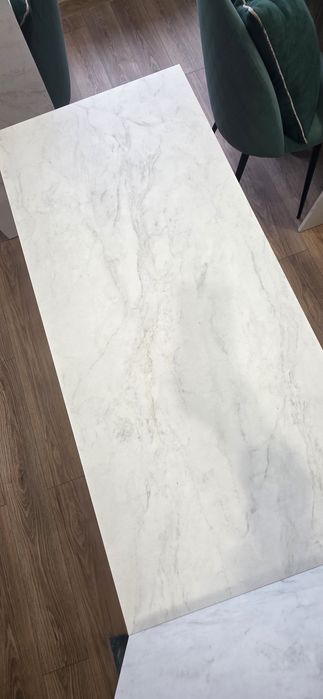 Продам стіл манікюрний