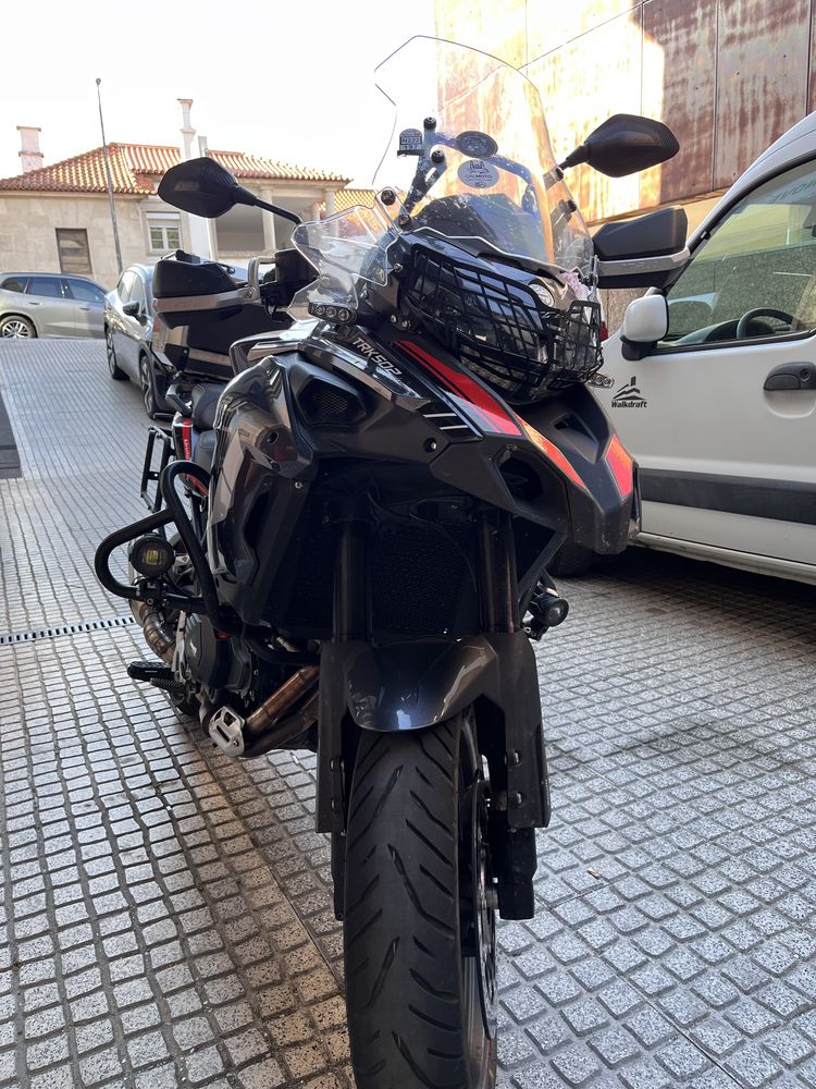 Benelli trk 502