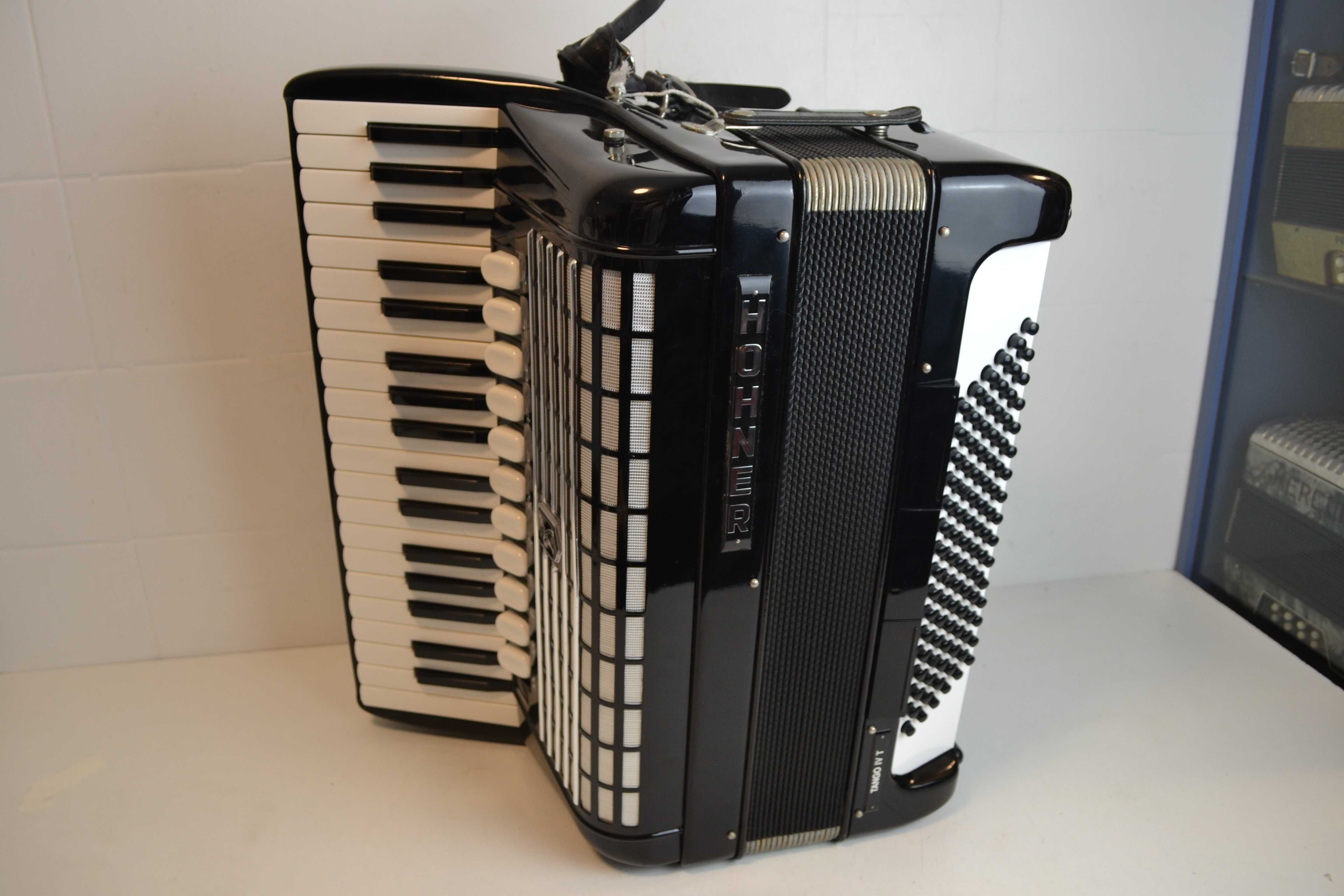 Acordeao Hohner Tango IV P 4 Voz 96 Baixox, N . 356