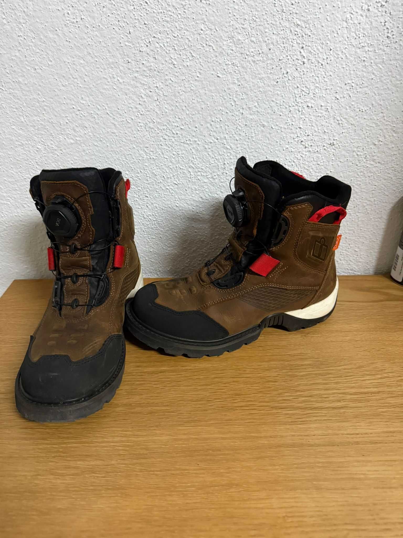 Botas moto Icon Stormhawk WP