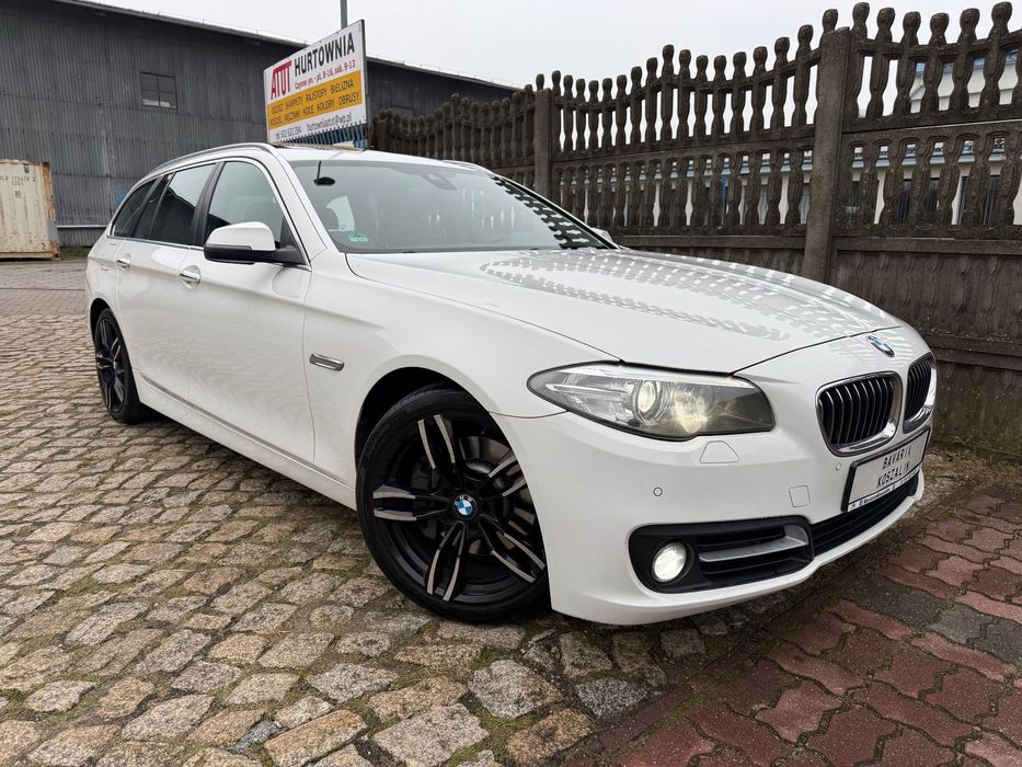 BMW Seria 5 LIFT LCI 525d 218KM /Fabryczny lakier/Bogate wyposażenie/Dwa kpl. kół