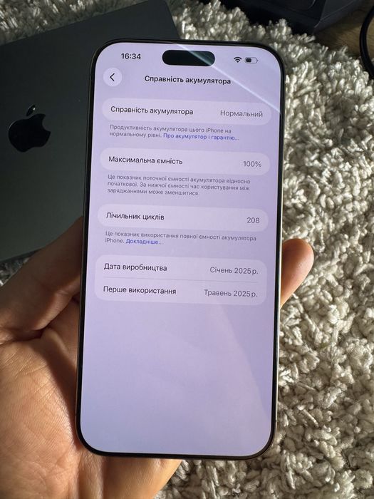 Iphone 16 Pro Max 256 [як новий] + airpods 2
