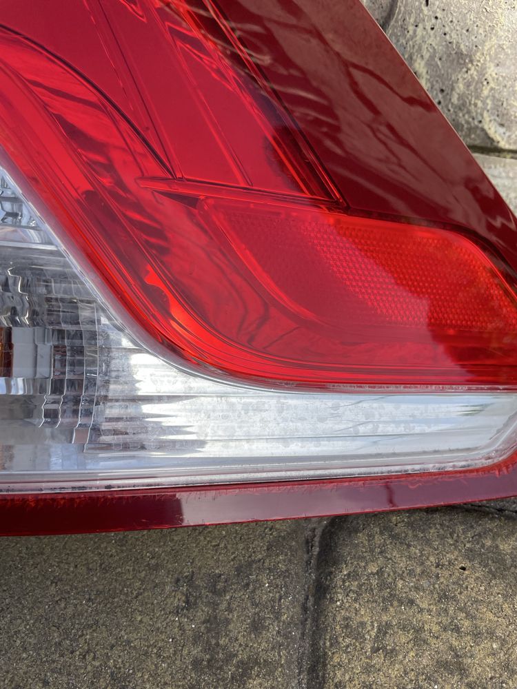 Стоп/ Фонарь задній правий Honda CRV-4