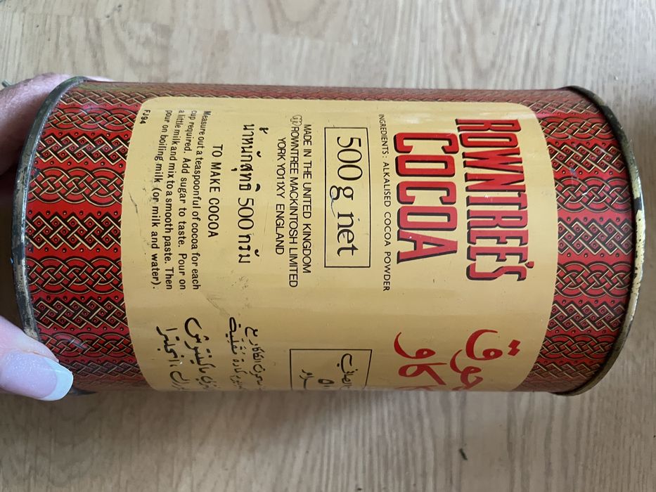 Stara puszka kolekcjonerska kakao pelna . Retro vintage prl