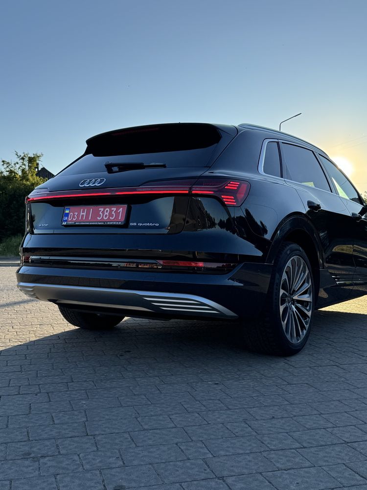 Audi e-tron 2021