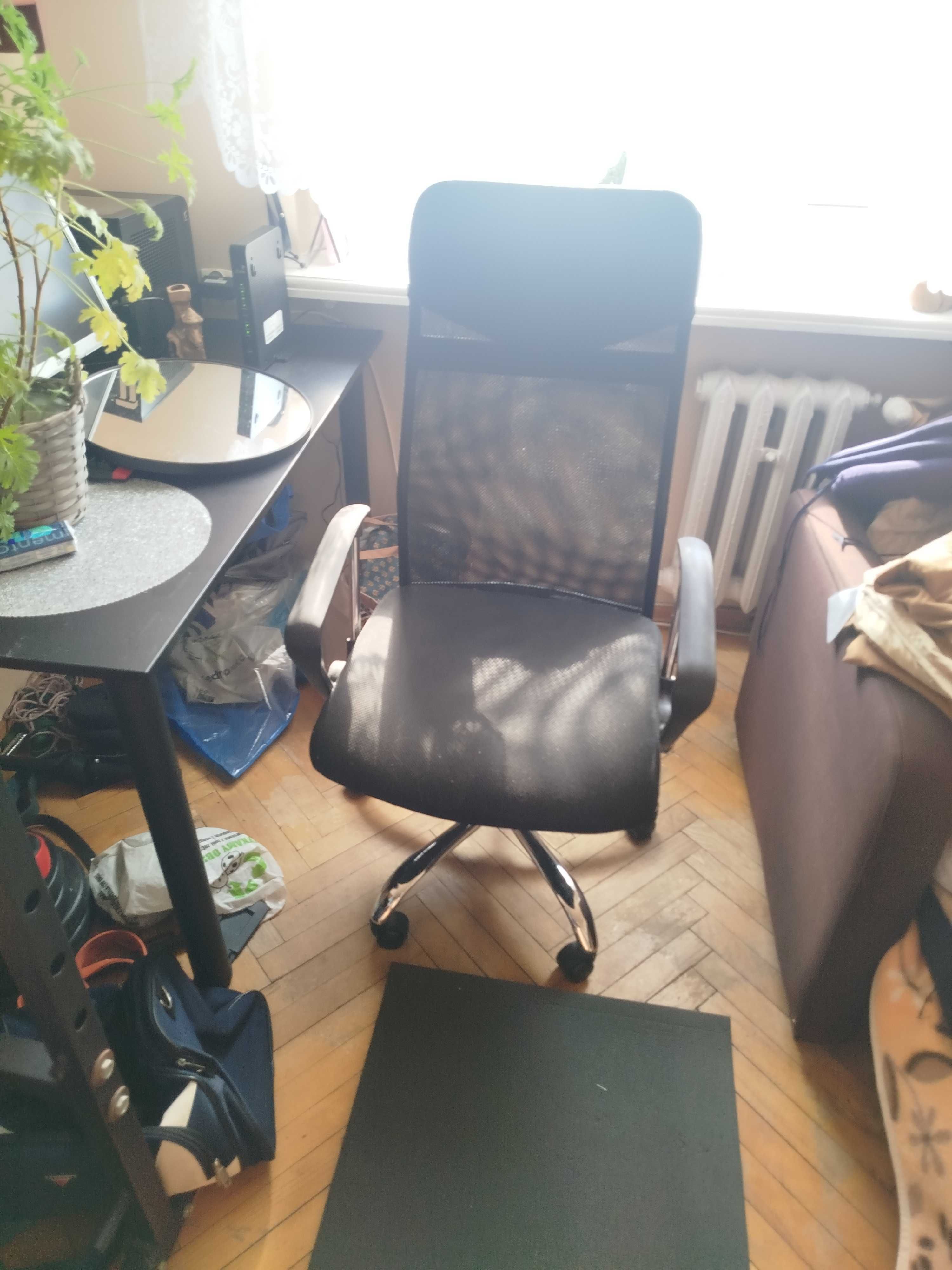 Krzesło biurowe  w idealnym stanie