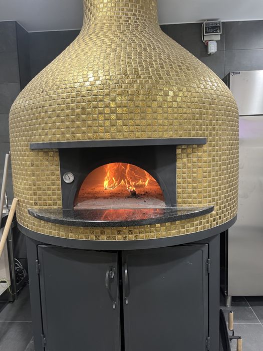 Forno isolado para pizaria