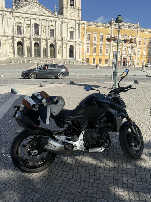 Mota BMW F900R TRIPLE BLACK